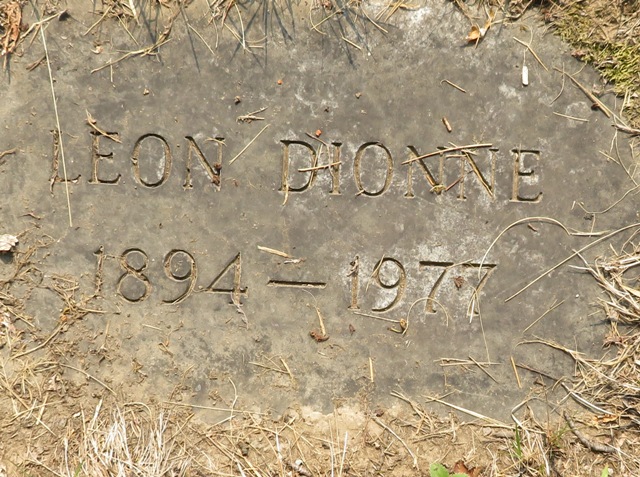 plaques\lot335_3.jpg